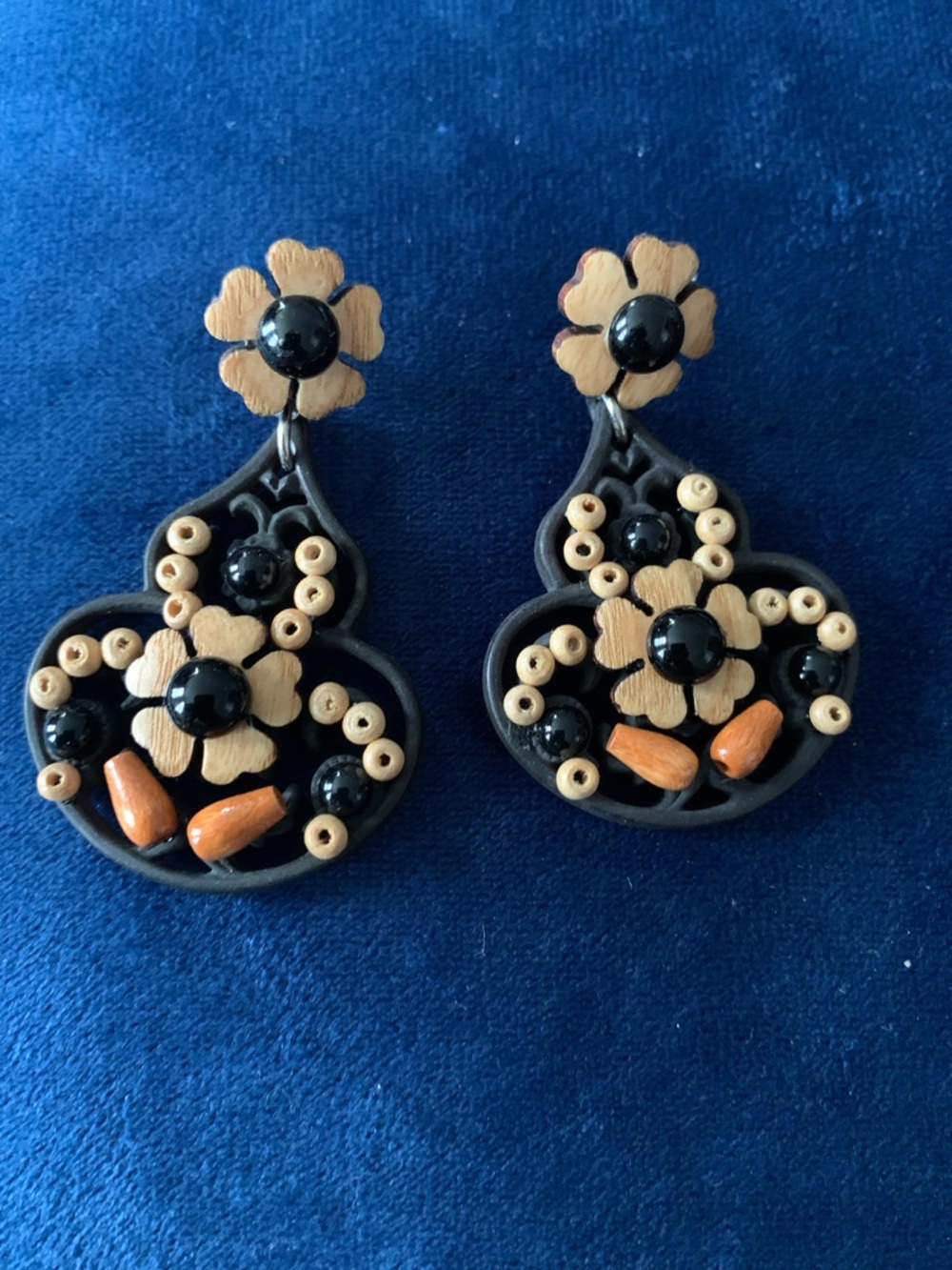 Floral Black and Natural Wood Bead Drop Earrings by Tarina Tarantino